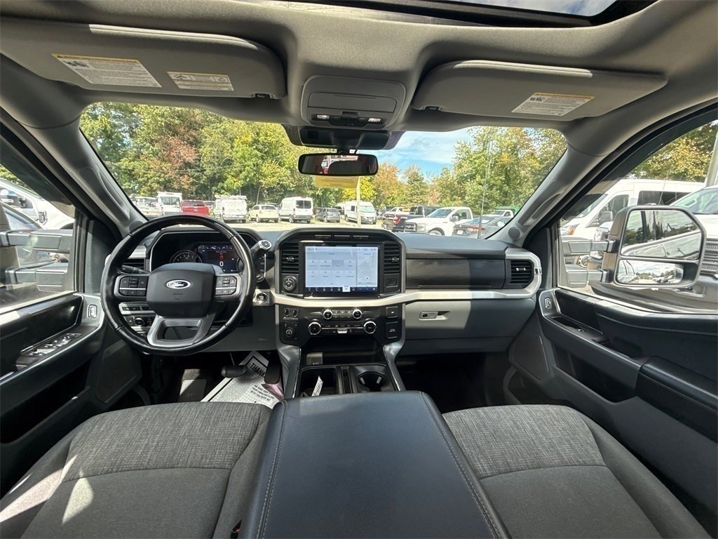 Certified 2022 Ford F150 XLT w/ Equipment Group 302A High image 15