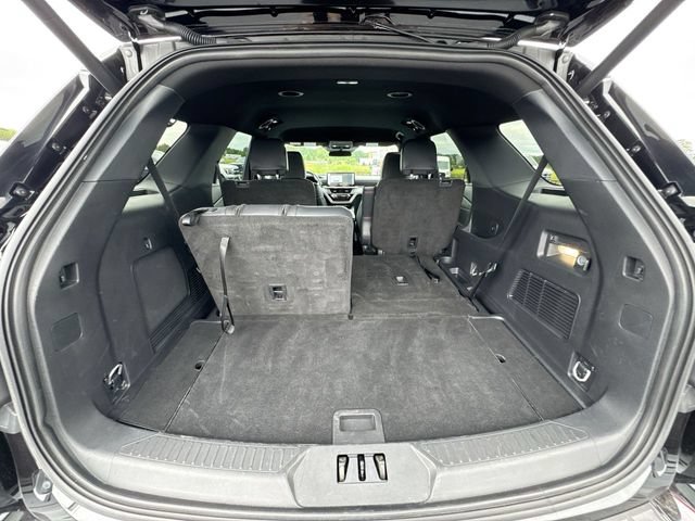Certified 2025 Ford Explorer ST-Line AWD/4WD image 25