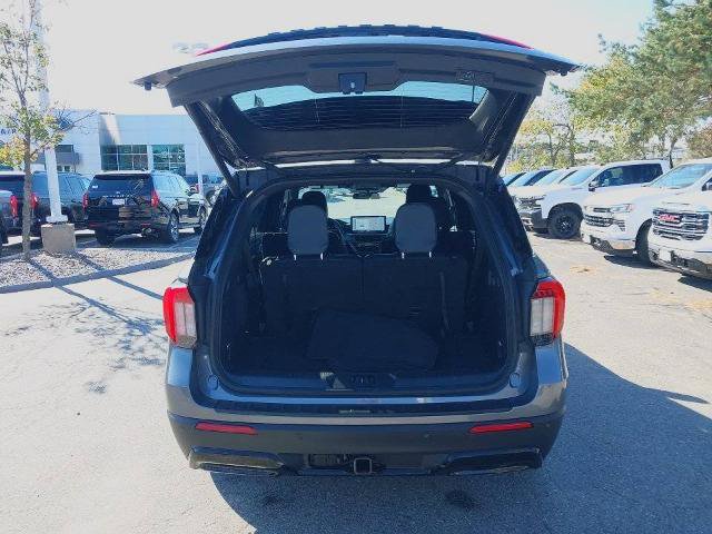 Certified 2025 Ford Explorer ST-Line AWD/4WD image 29