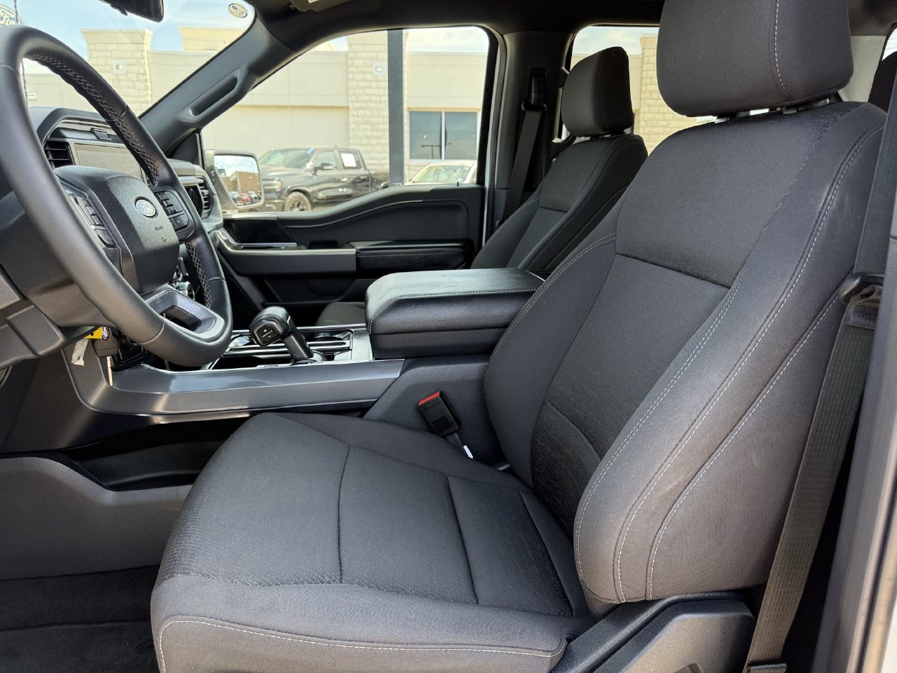 Certified 2026 Ford F150 XLT w/ XLT Black Appearance Package RWD image 24
