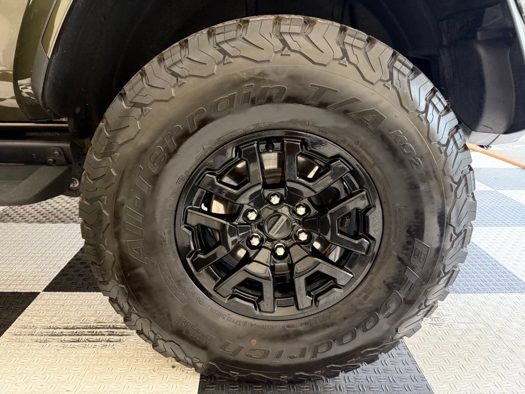 Certified 2024 Ford Bronco Raptor w/ Interior Carbon Fiber Pack 6 AWD/4WD image 11