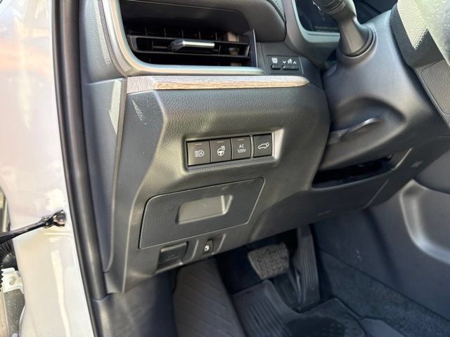 Used 2025 Toyota Grand Highlander AWD Hybrid image 17