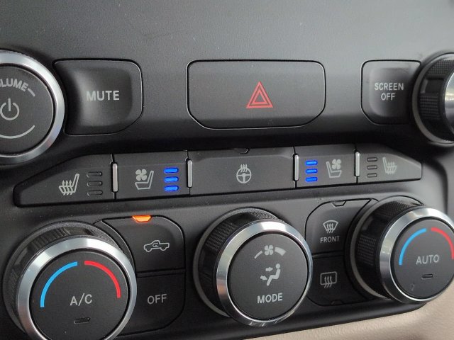 Used 2022 RAM 1500 Laramie AWD/4WD image 22