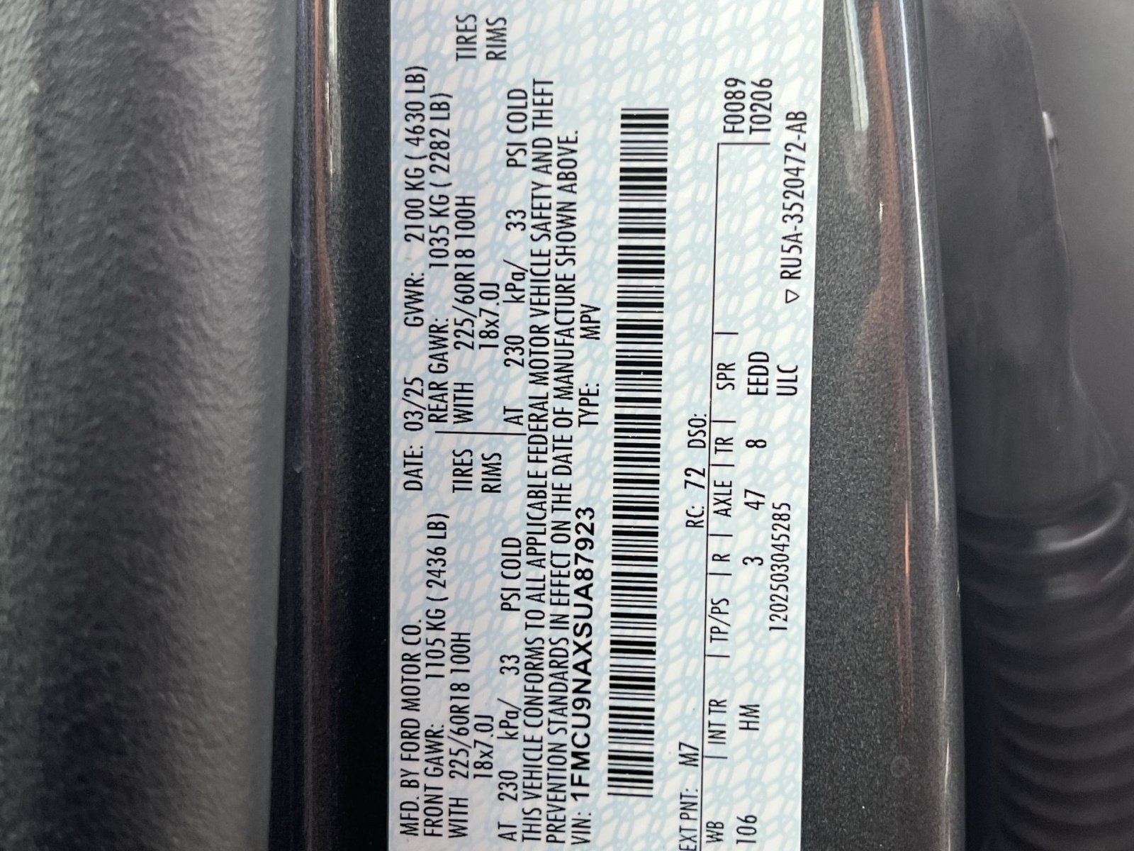 Certified 2025 Ford Escape ST-Line Select AWD/4WD image 35