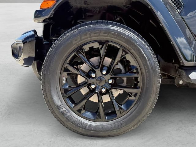 Used 2023 Jeep Gladiator Overland AWD/4WD image 24
