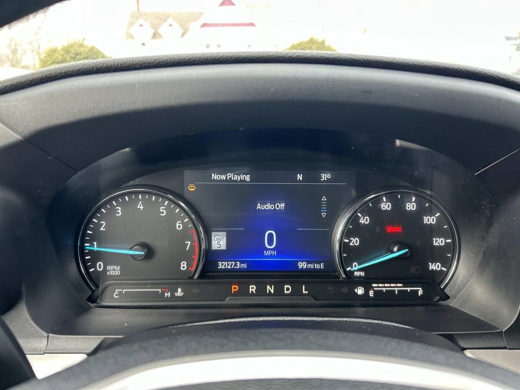 Certified 2022 Ford Explorer XLT w/ Equipment Group 202A image 28