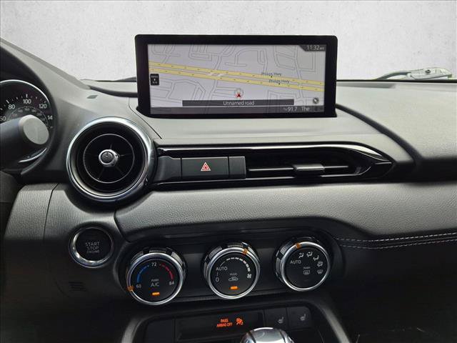 Used 2025 MAZDA MX-5 Miata Grand Touring w/ Weather Package RWD image 15