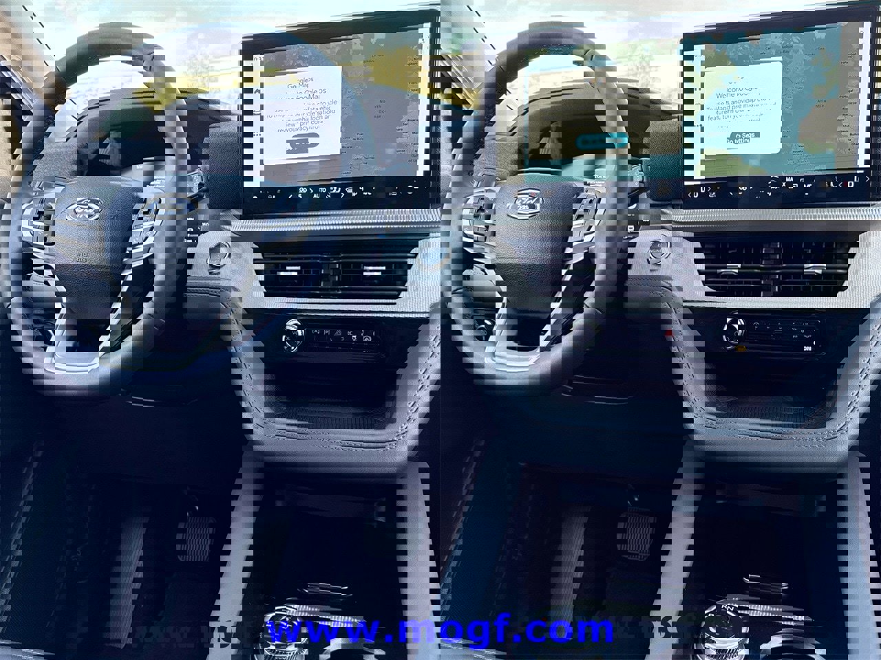 Certified 2025 Ford Explorer Active w/ Active Comfort Package image 10