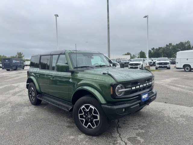 Certified 2025 Ford Bronco Outer Banks