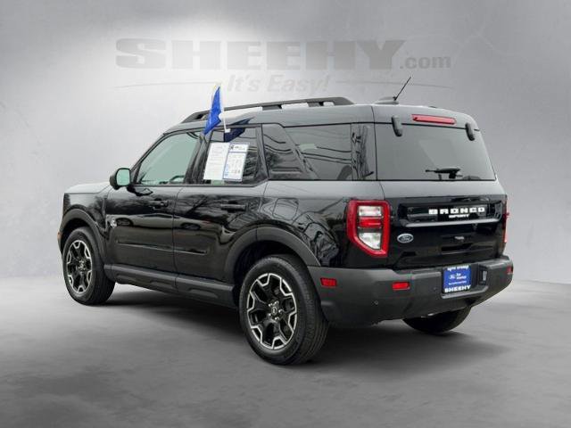 Certified 2025 Ford Bronco Sport Outer Banks w/ Outer Banks Tech Package+ AWD/4WD image 3