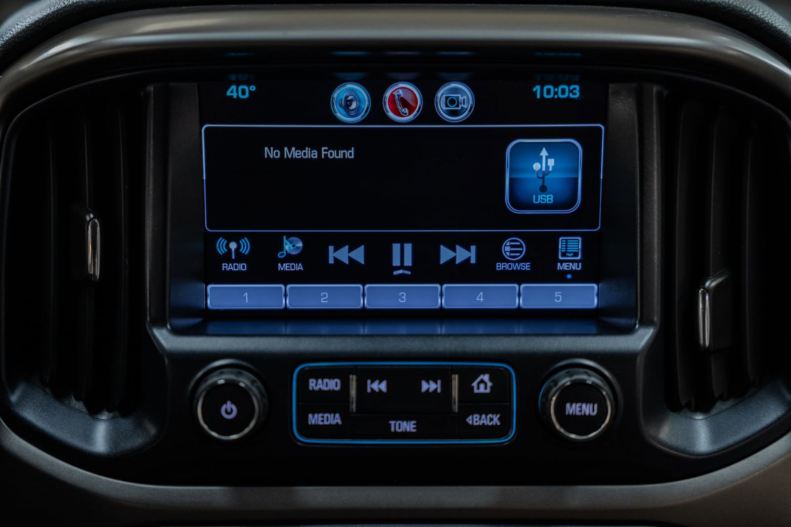 Used 2018 Chevrolet Colorado Z71 image 25