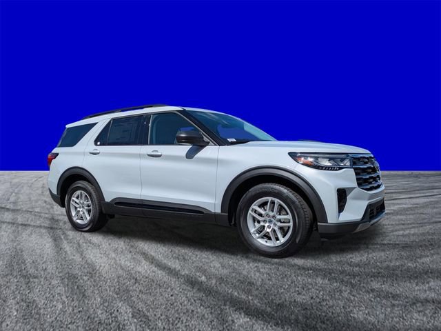 Certified 2026 Ford Explorer Active w/ Active Comfort Package RWD image 2