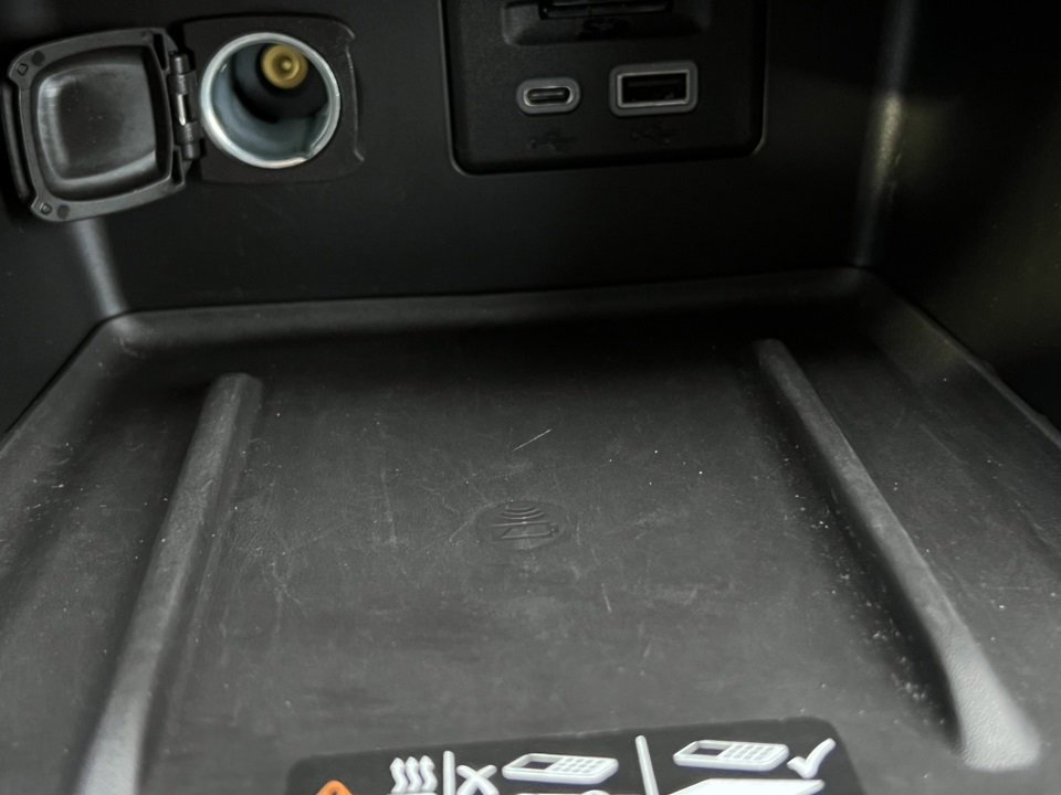 Used 2023 GMC Acadia Denali w/ Trailering Package image 34