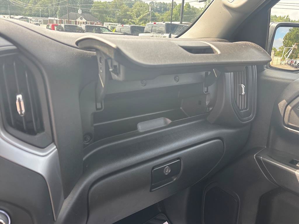 Used 2024 Chevrolet Silverado 1500 Custom AWD/4WD image 37