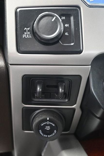 Certified 2022 Ford F350 King Ranch w/ King Ranch Ultimate Package AWD/4WD image 15