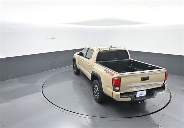 Used 2019 Toyota Tacoma TRD Off-Road image 22