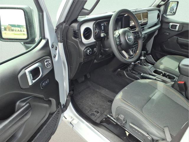 Used 2024 Jeep Wrangler Unlimited Sport AWD/4WD image 9