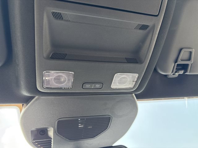 Certified 2025 Ford Escape ST-Line Select AWD/4WD image 43