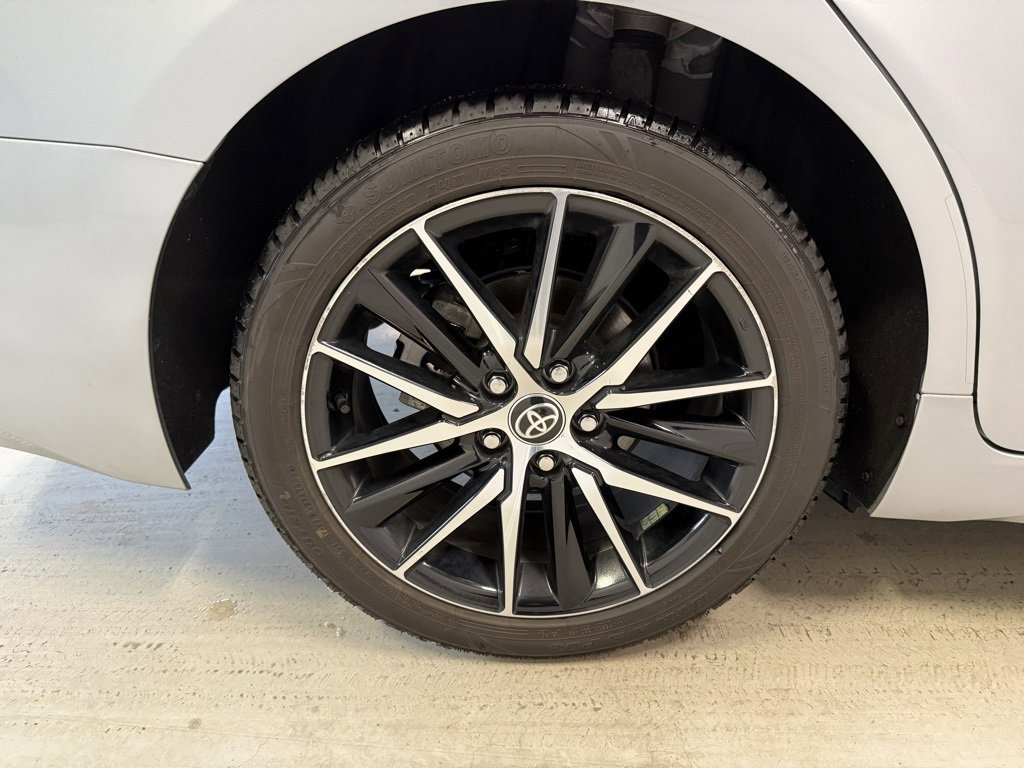 Used 2023 Toyota Camry SE image 11