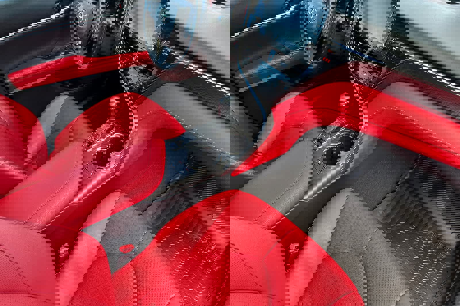 Used 2021 Toyota Camry XSE w/ Navigation Package image 15