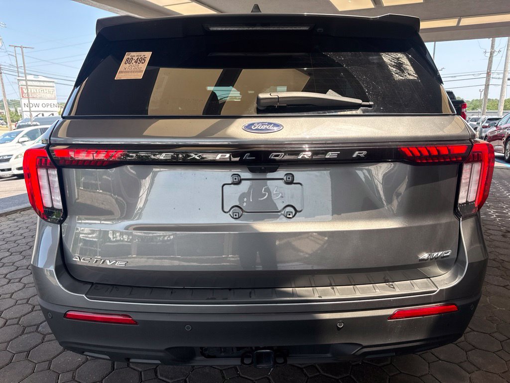 Certified 2025 Ford Explorer Active AWD/4WD image 7