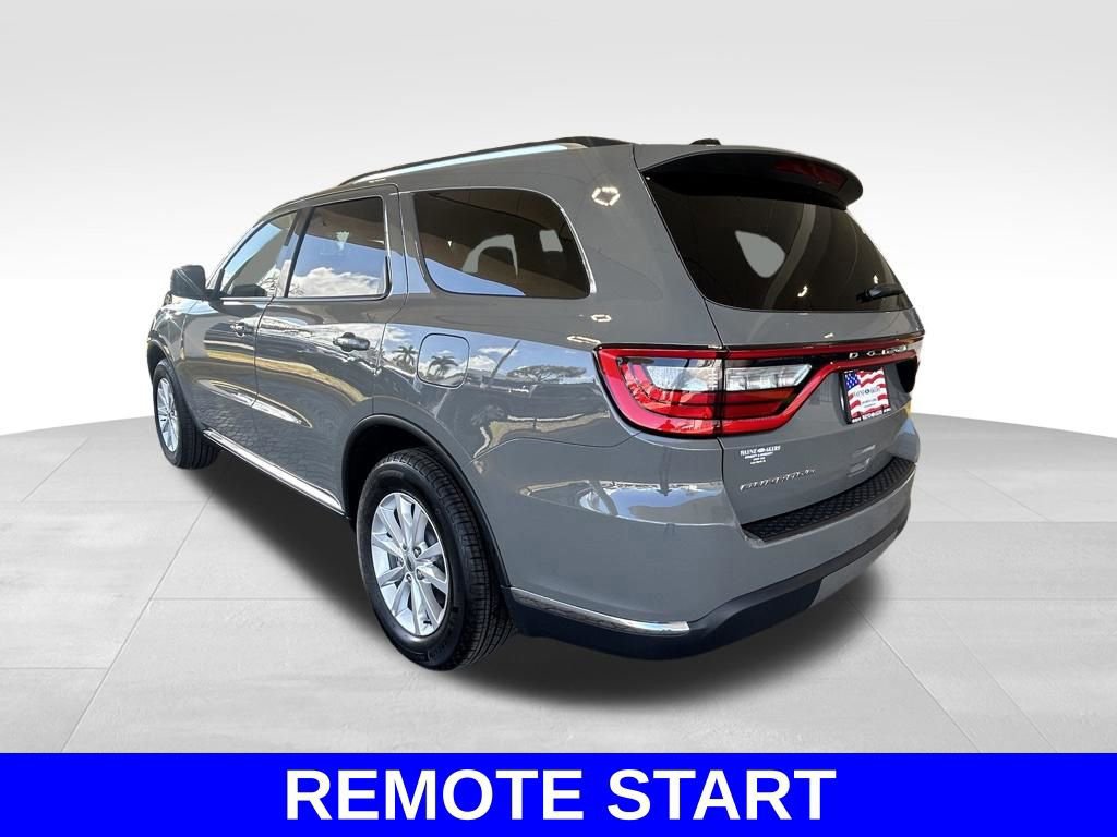 Used 2024 Dodge Durango SXT w/ 3rd Row Seating Group image 17