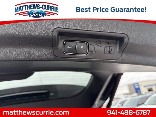 Certified 2025 Ford Explorer Platinum image 15