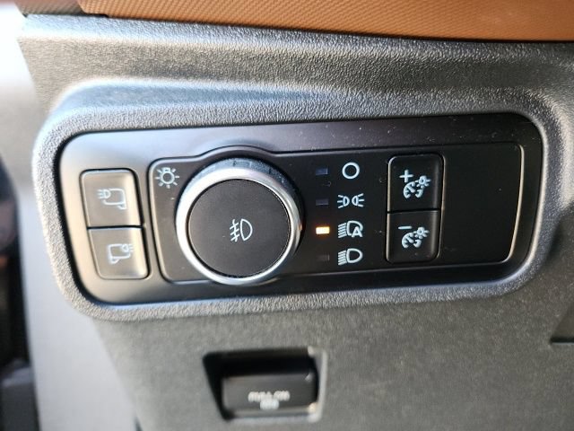 Certified 2024 Ford Bronco Outer Banks AWD/4WD image 30
