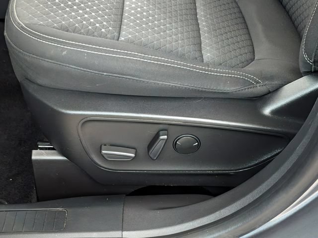 Certified 2023 Ford Escape Active FWD image 9
