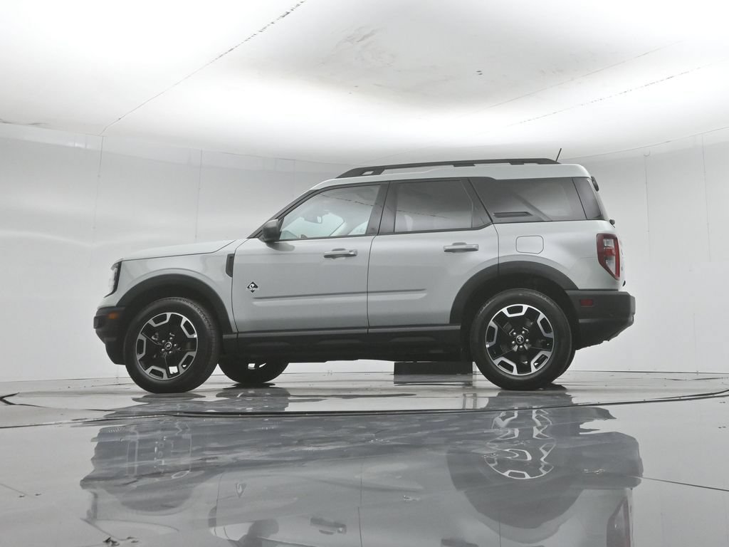 Certified 2023 Ford Bronco Sport Outer Banks w/ Tech Package AWD/4WD image 56