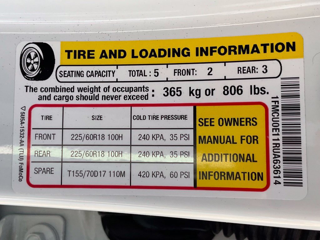 Certified 2024 Ford Escape SE w/ PHEV Premium Package FWD image 48
