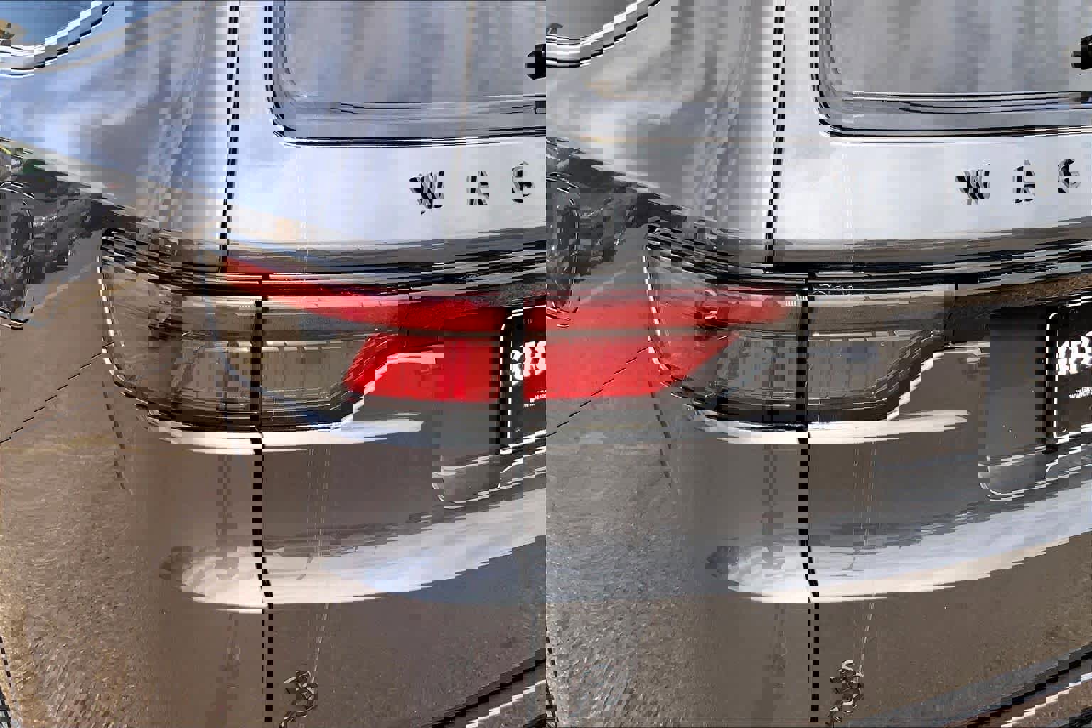 Used 2024 Jeep Wagoneer L Series II w/ Convenience Group I image 29