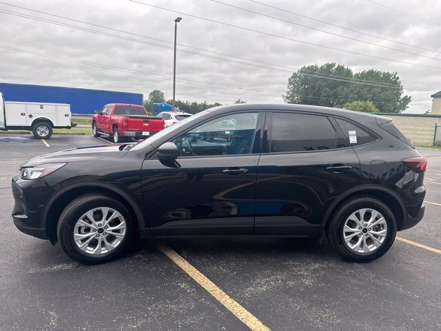 Certified 2025 Ford Escape Active FWD image 6