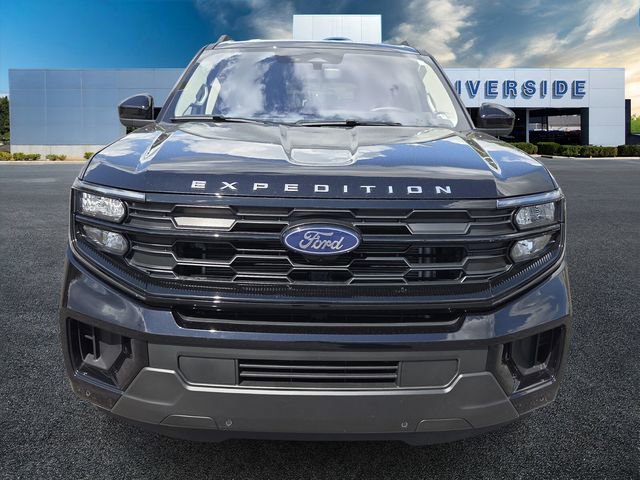 Certified 2025 Ford Expedition Max Active RWD image 2