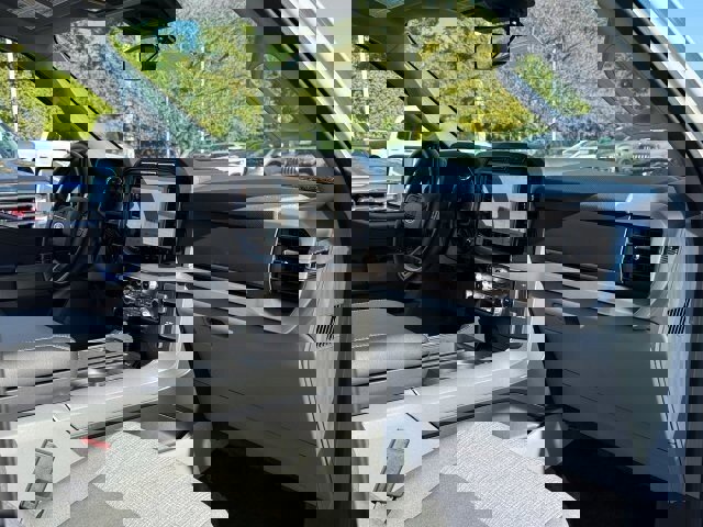 Certified 2022 Ford F150 XLT w/ Equipment Group 302A High image 21