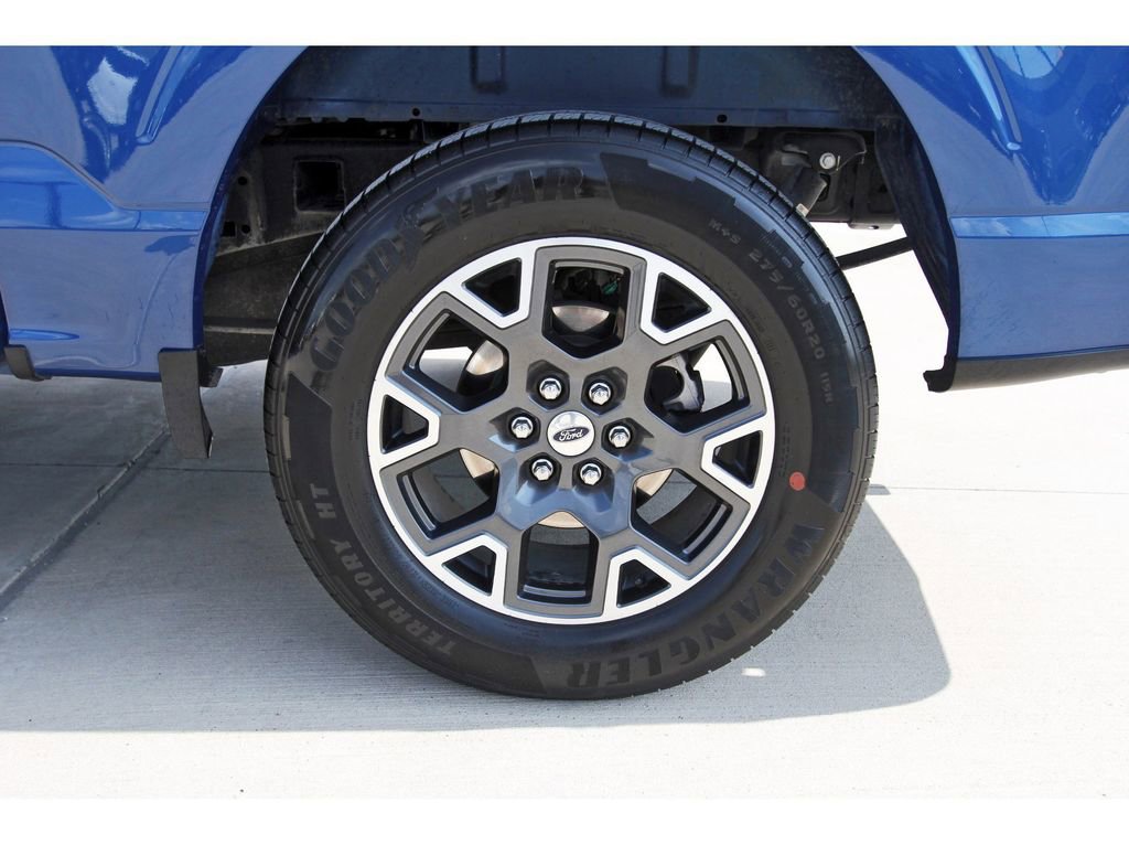 Certified 2025 Ford F150 STX w/ Equipment Group 200A RWD image 31