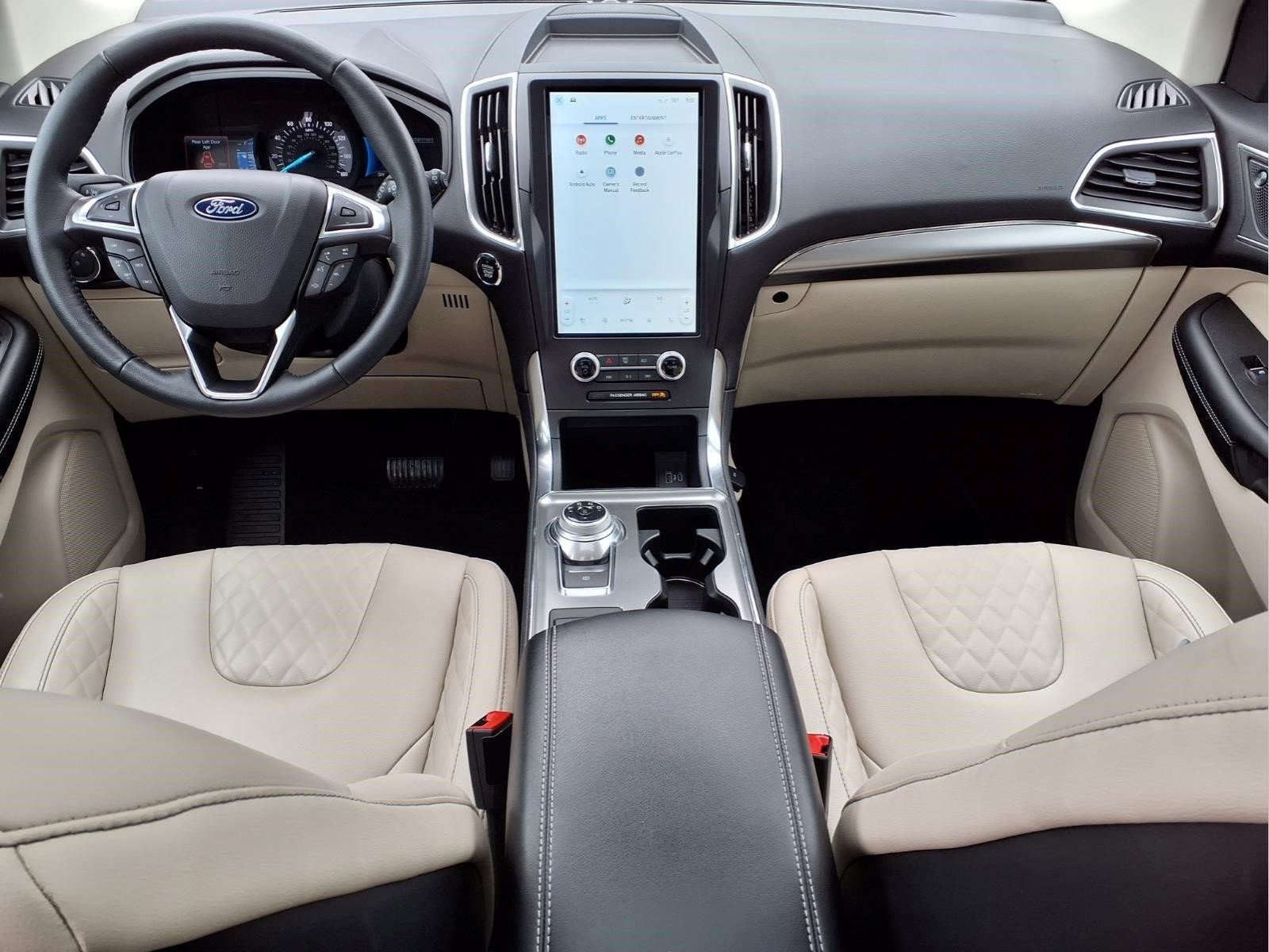 Certified 2024 Ford Edge Titanium AWD/4WD image 11