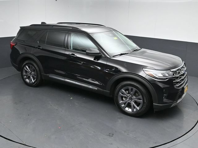Certified 2025 Ford Explorer Active w/ Active Comfort Package AWD/4WD image 46