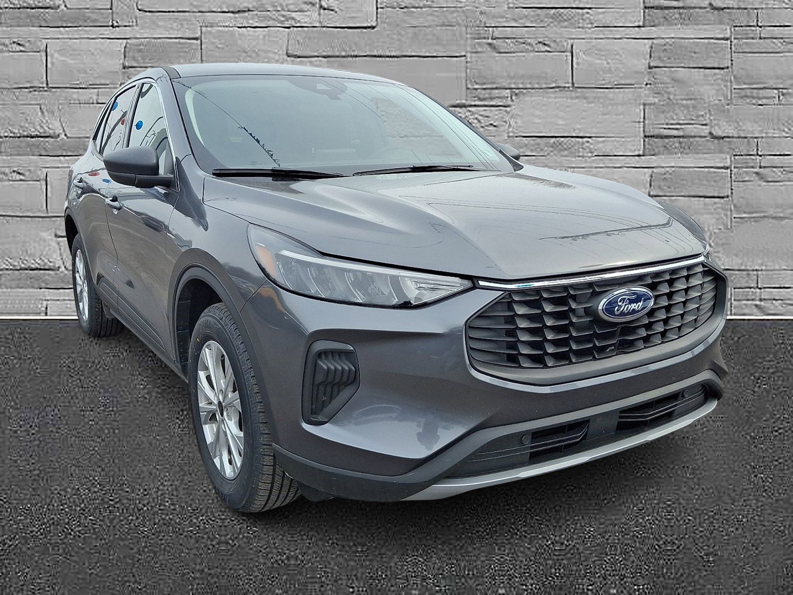 Certified 2023 Ford Escape Active image 2