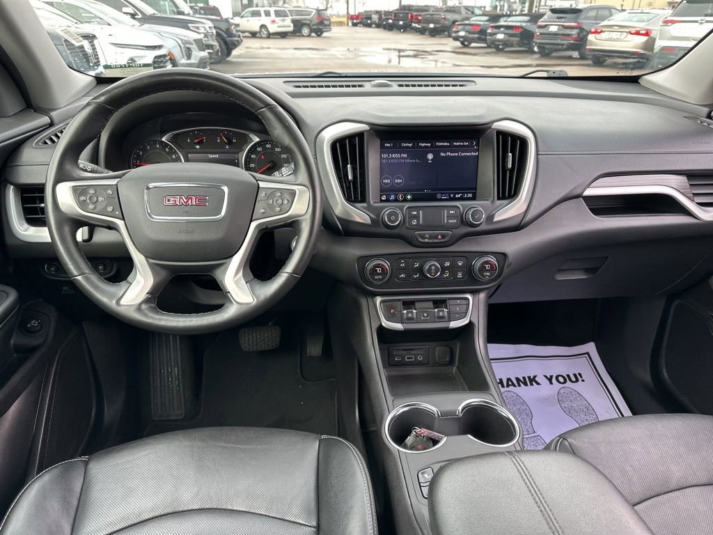 Used 2024 GMC Terrain SLT image 26