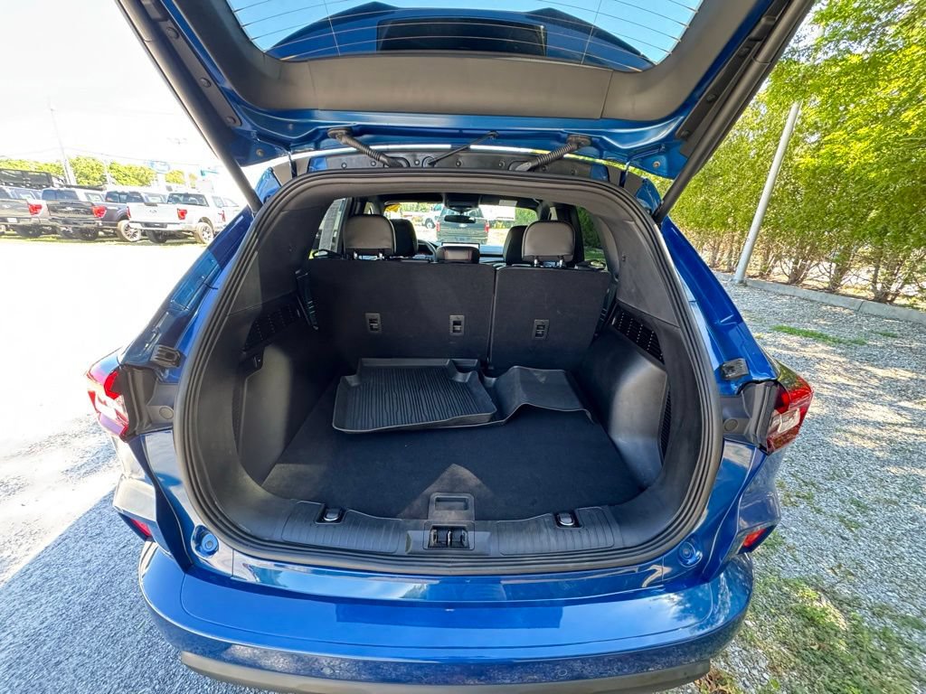 Certified 2023 Ford Escape ST-Line w/ Tech Pack #1 AWD/4WD image 4