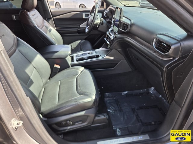 Certified 2021 Ford Explorer Platinum w/ Equipment Group 601A AWD/4WD image 16