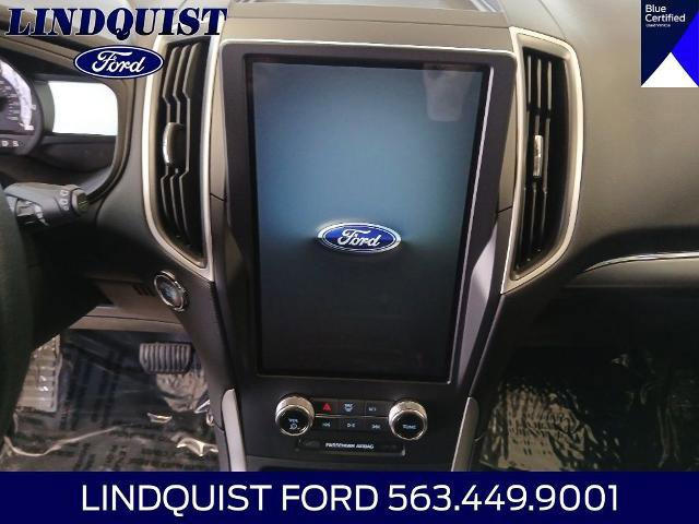 Certified 2024 Ford Edge SEL w/ Sport Appearance Package AWD/4WD image 16