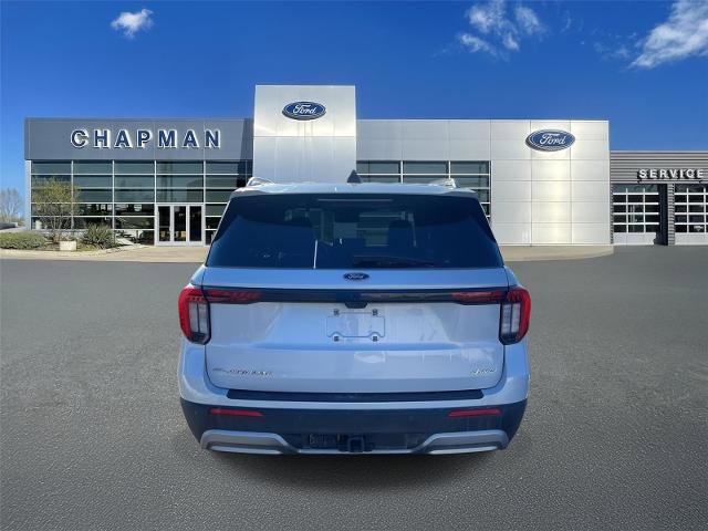 Certified 2025 Ford Explorer Platinum w/ LUX Leather Package image 12