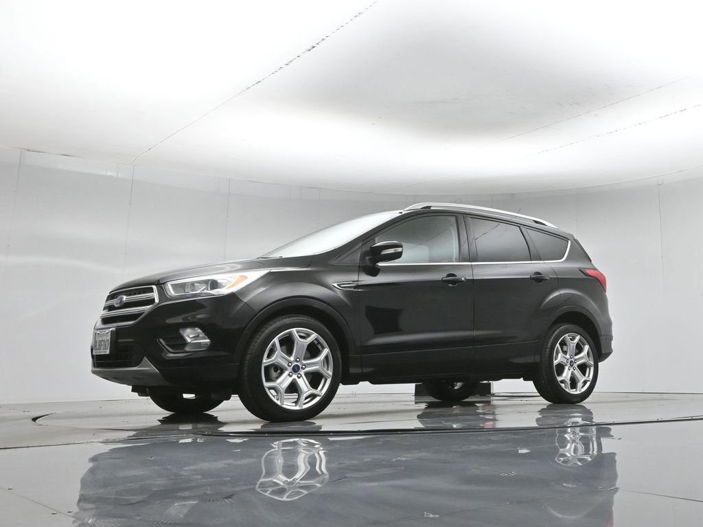 Certified 2019 Ford Escape Titanium FWD image 31