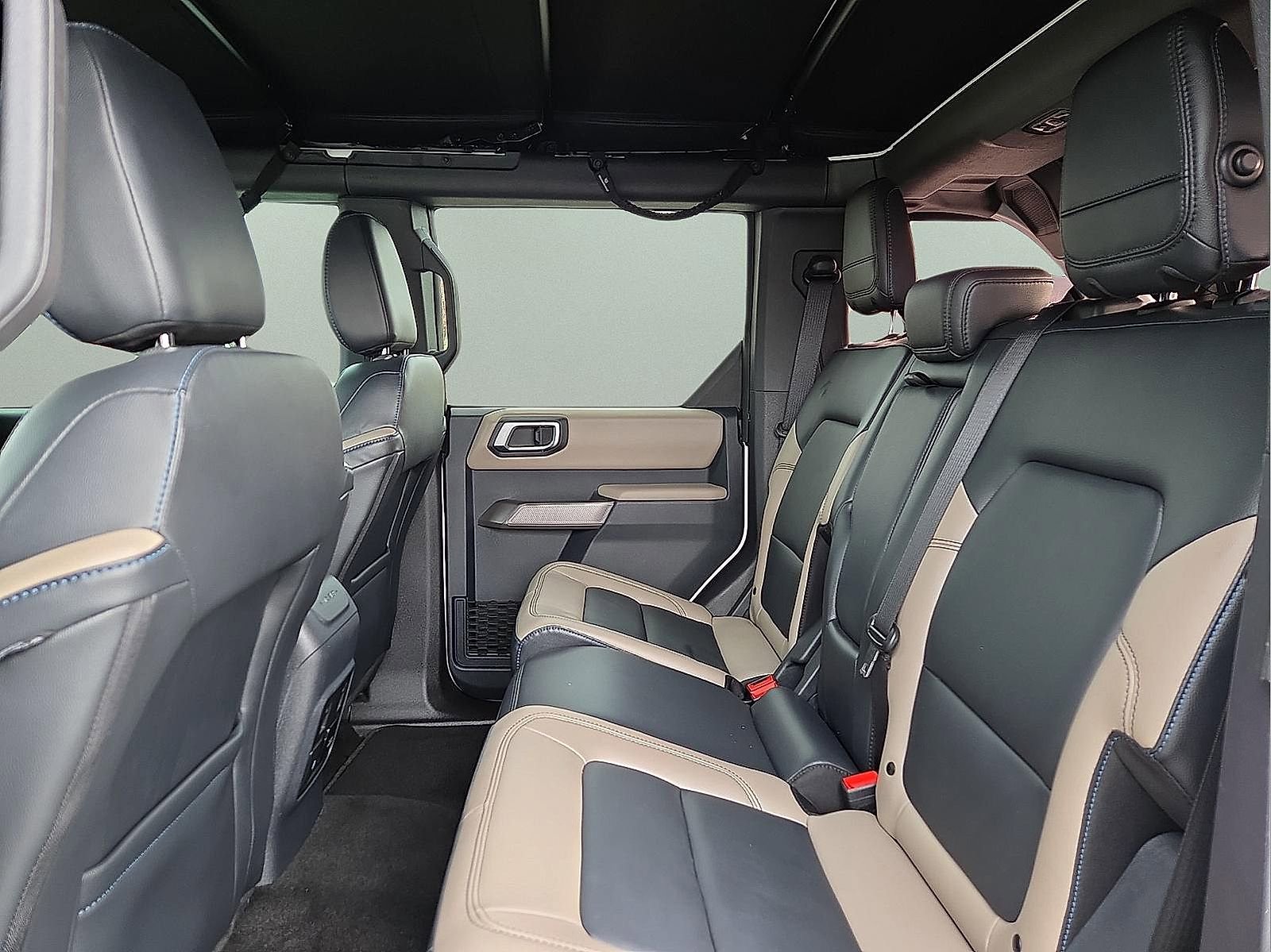 Certified 2023 Ford Bronco Wildtrak image 10