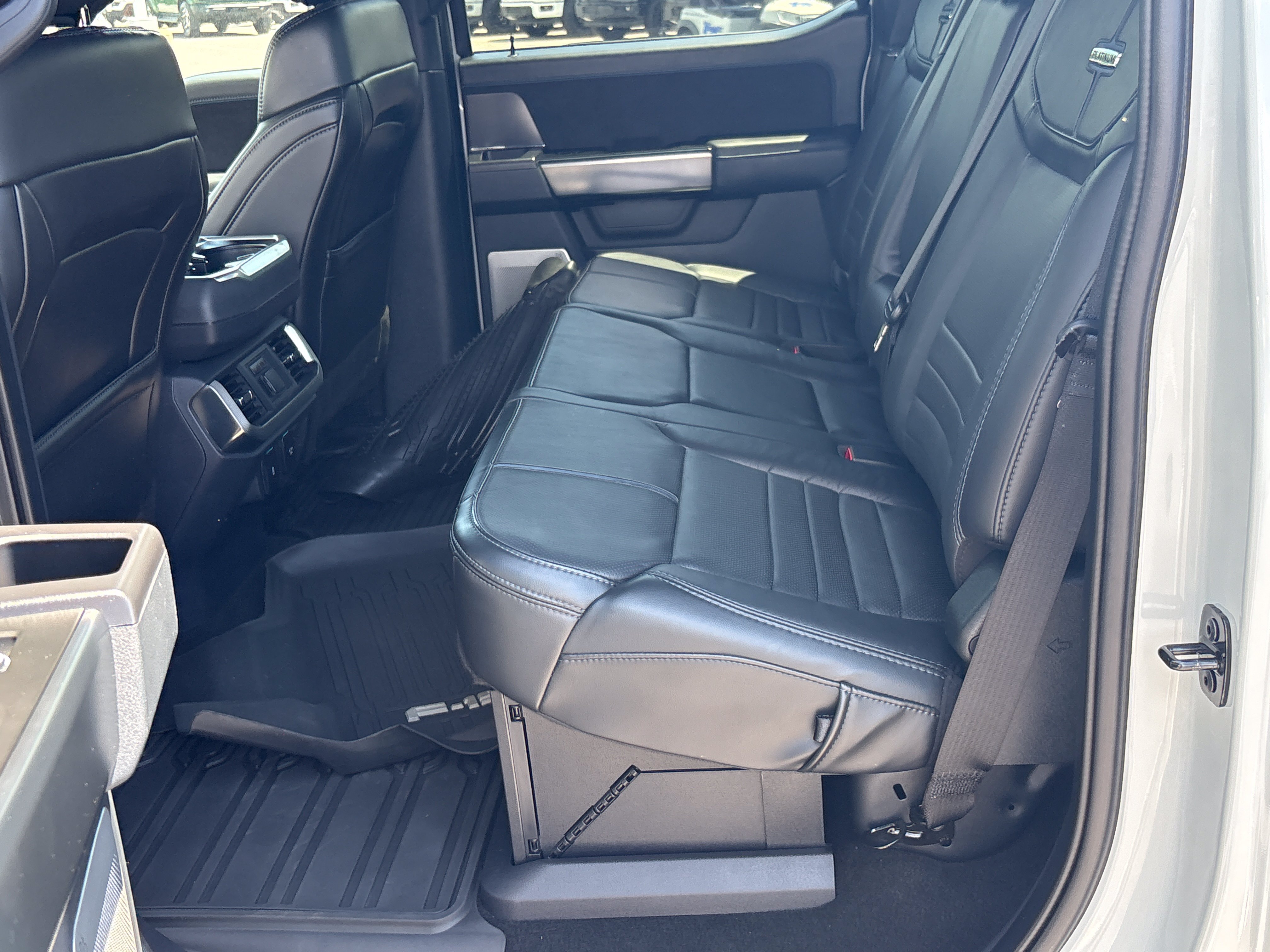 Certified 2024 Ford F150 Platinum AWD/4WD image 21