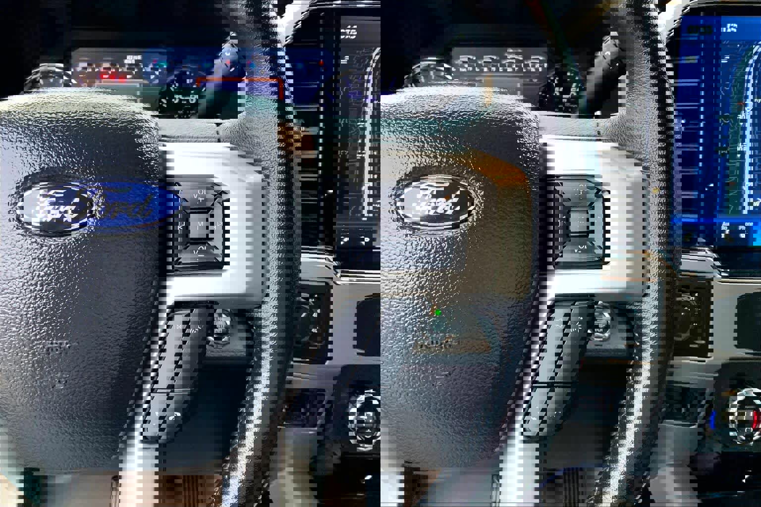 Certified 2022 Ford F250 Lariat w/ Lariat Ultimate Package image 19