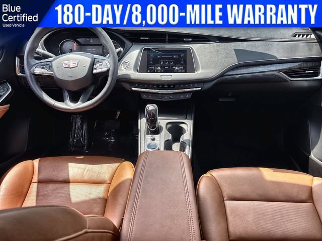 Used 2023 Cadillac XT4 Premium Luxury AWD/4WD image 12