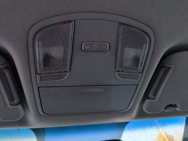 Used 2019 Hyundai Elantra GT image 23